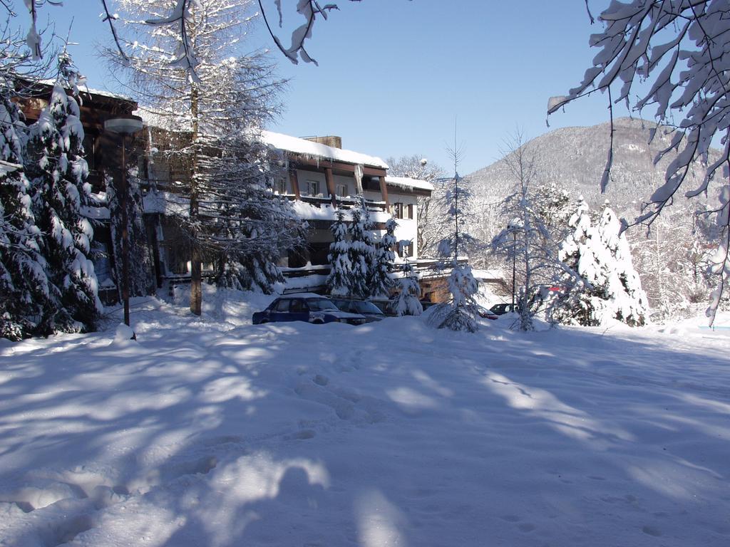 אוסטרביצה Hotel Odra מראה חיצוני תמונה