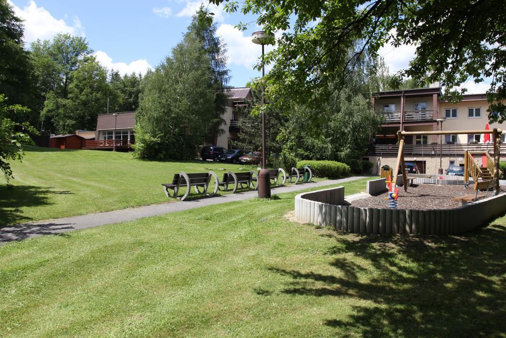 אוסטרביצה Hotel Odra מראה חיצוני תמונה